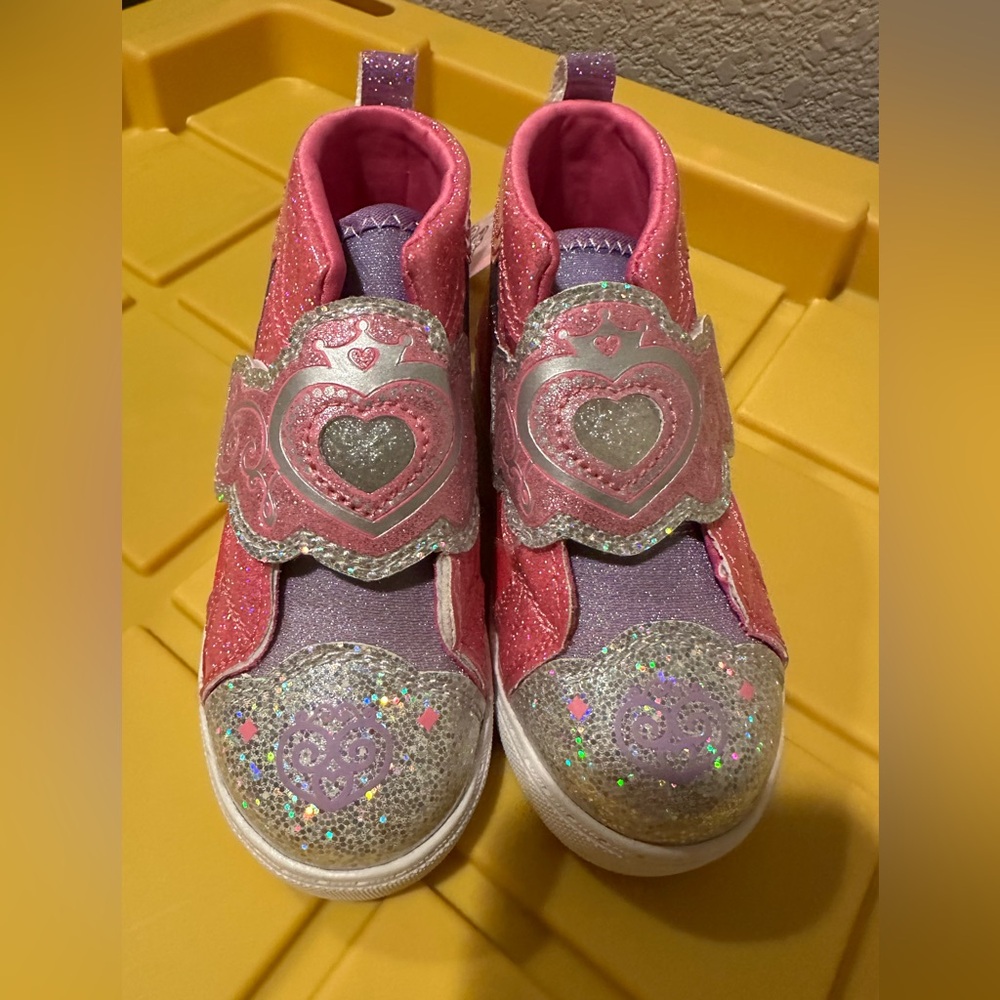 Disney Princess Hi Top Sneakers Toddler Size 8 NWT